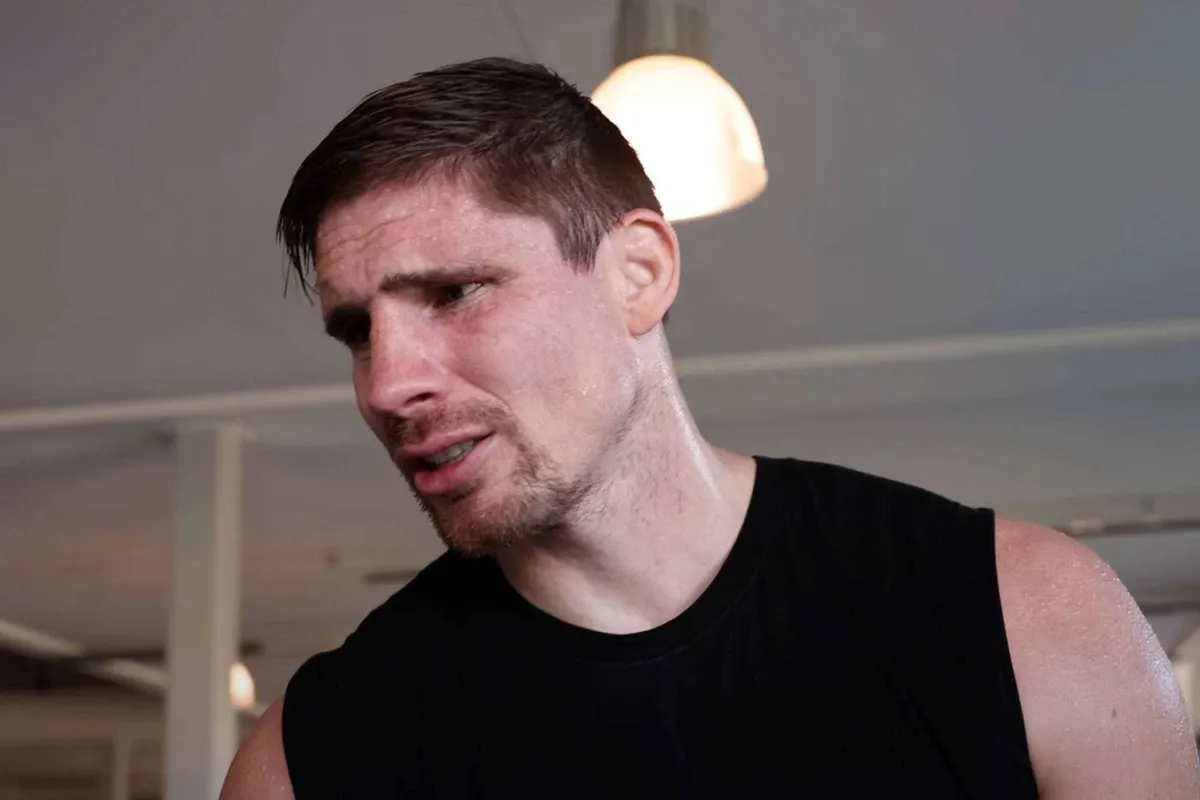 Rico Verhoeven verwijdert bizarre video na zware kritiek en ophef