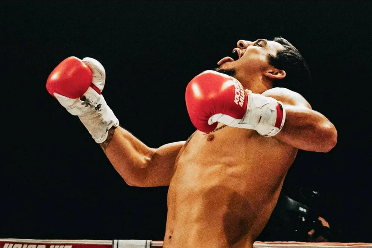 Kickbokskiller De Vries krijgt K-1 titelgevecht in Japan – kan geschiedenis schrijven