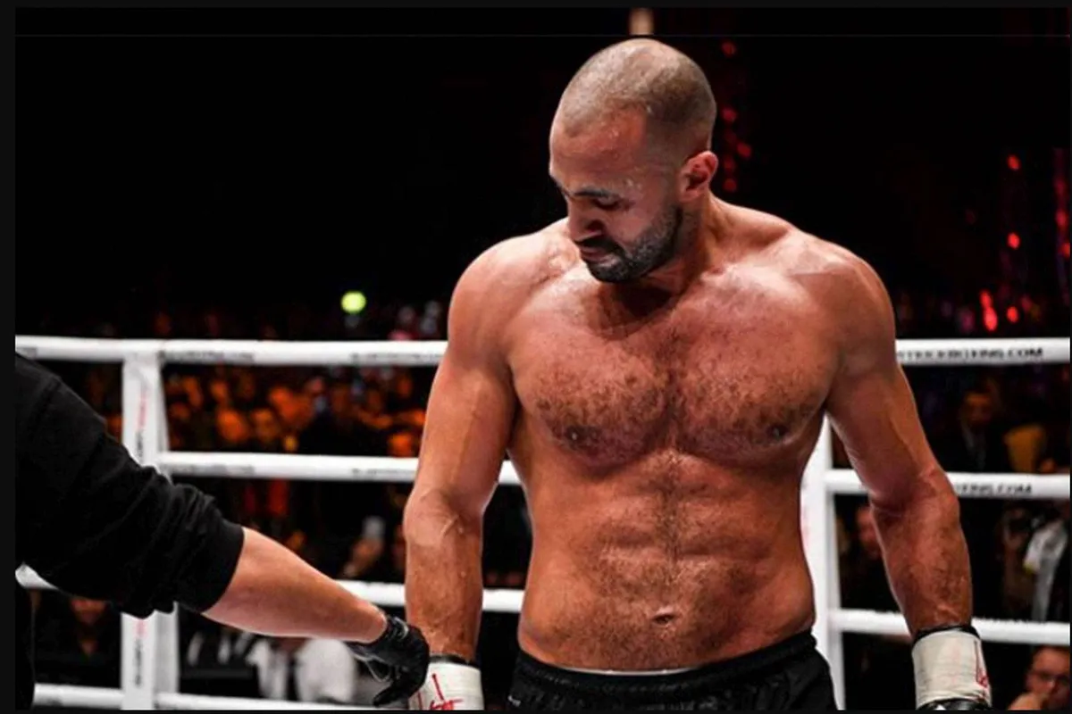 De klap die Badr Hari’s glorie voorgoed brak - de beelden die je moet zien!