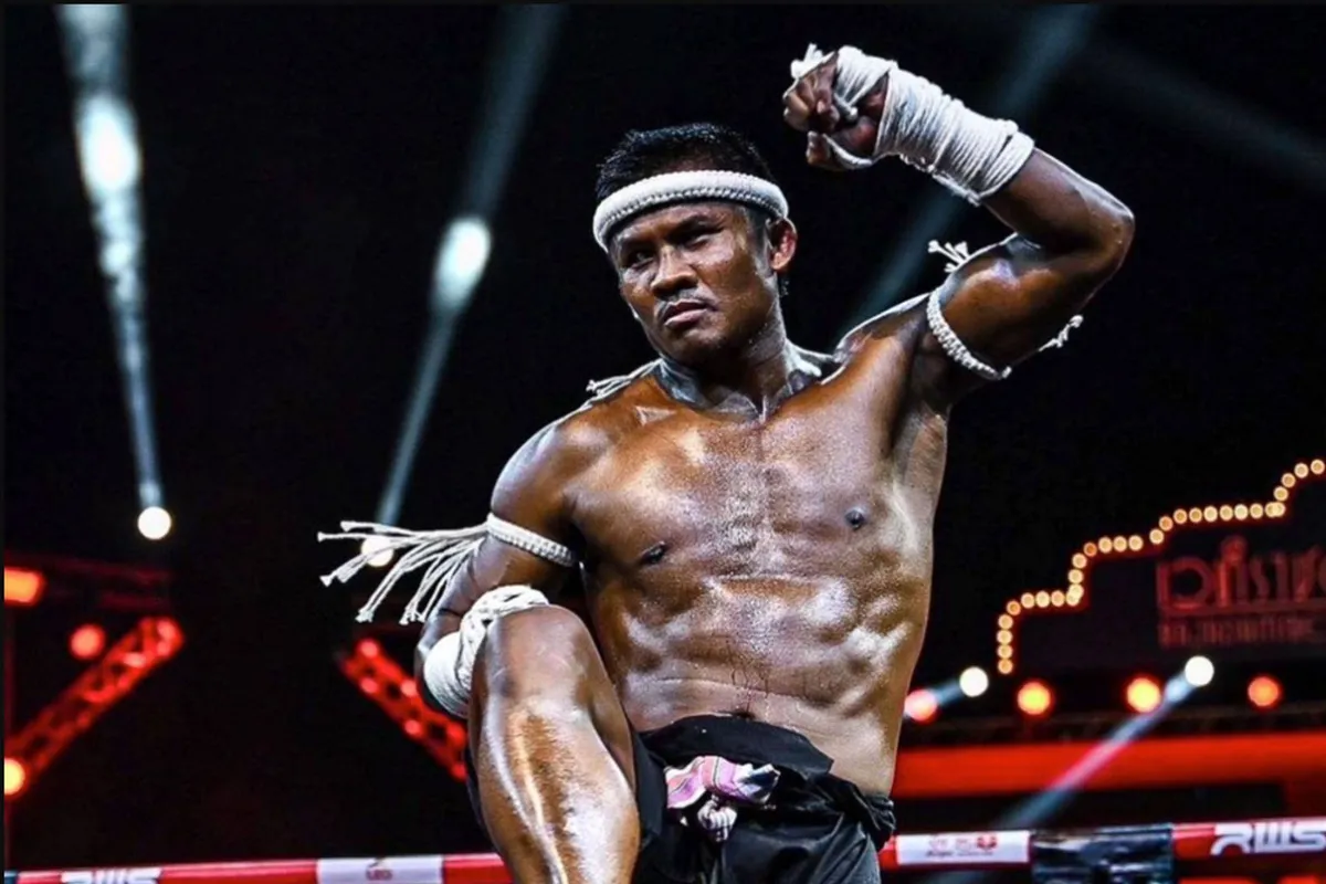 Buakaw spot nieuwe Kickboks-ster: 'Deze jongen heeft het allemaal!