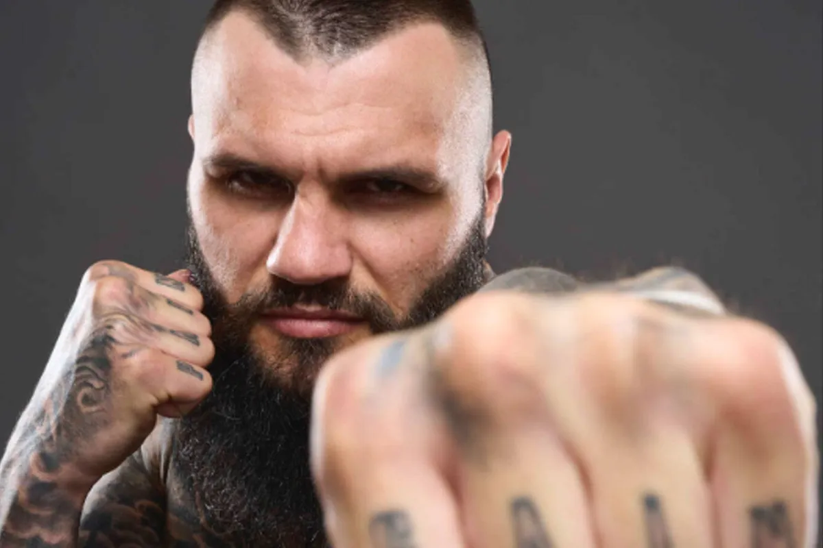 Glory 99! Cristian Ristea dreigt Ben Saddik - kan hij het waarmaken?