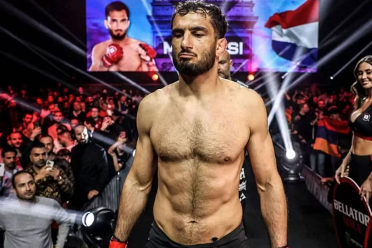 NL topvechter Mousasi keihard opgelicht - de grootste leugen van dit jaar?