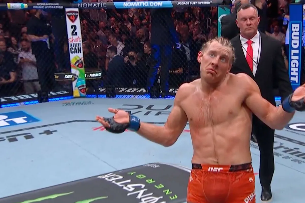 Ongelooflijke afstraffing! Pimblett sloopt Chandler in drie rondes – kijk hoe