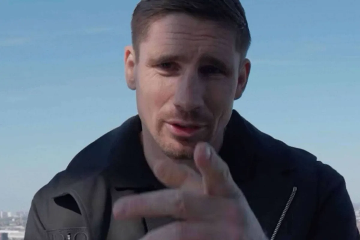 Rico Verhoeven kiest bewust voor Engels – hierom doet hij dat