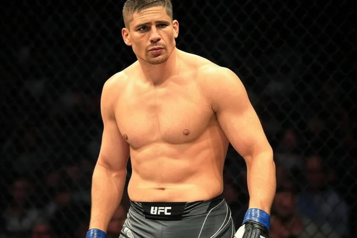 Kan Rico Verhoeven een UFC-zwaargewicht verslaan in de kooi?