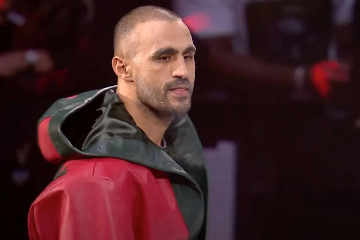 Kan Badr Hari nog vechten op topniveau? Dit zeggen zijn cijfers