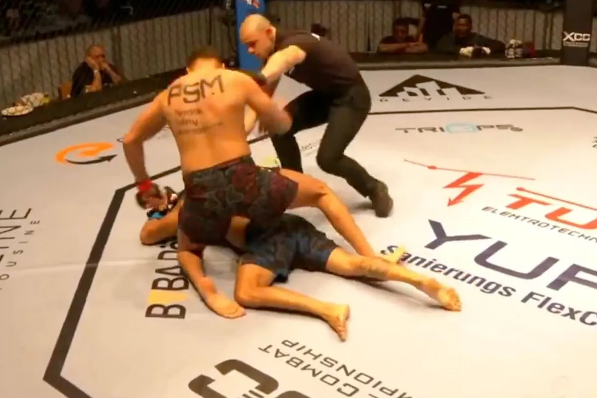 Ongekende klap! Kooivechter reageert op vals spel beschuldiging na snelle knock-out