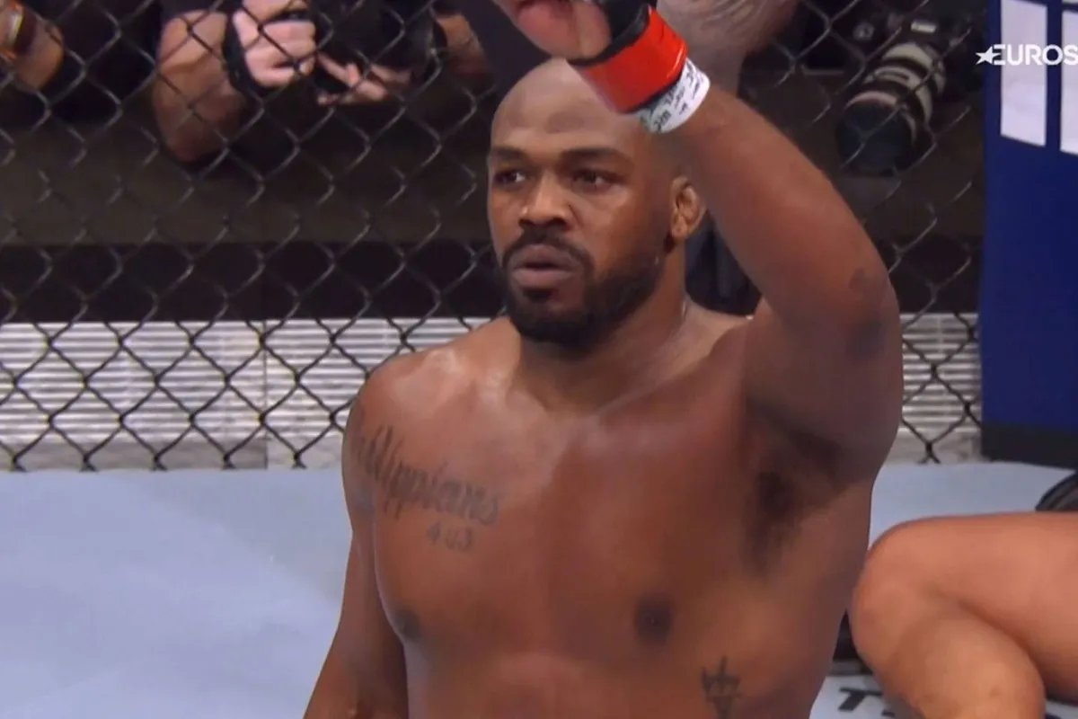 UFC icoon Cormier zet Jon Jones voor het blok - dit is zijn angst