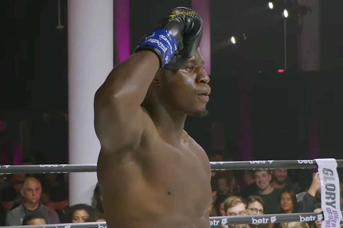 Glory Miami: Boapeah sloopt Latescu met dodelijke trap – fans in shock!