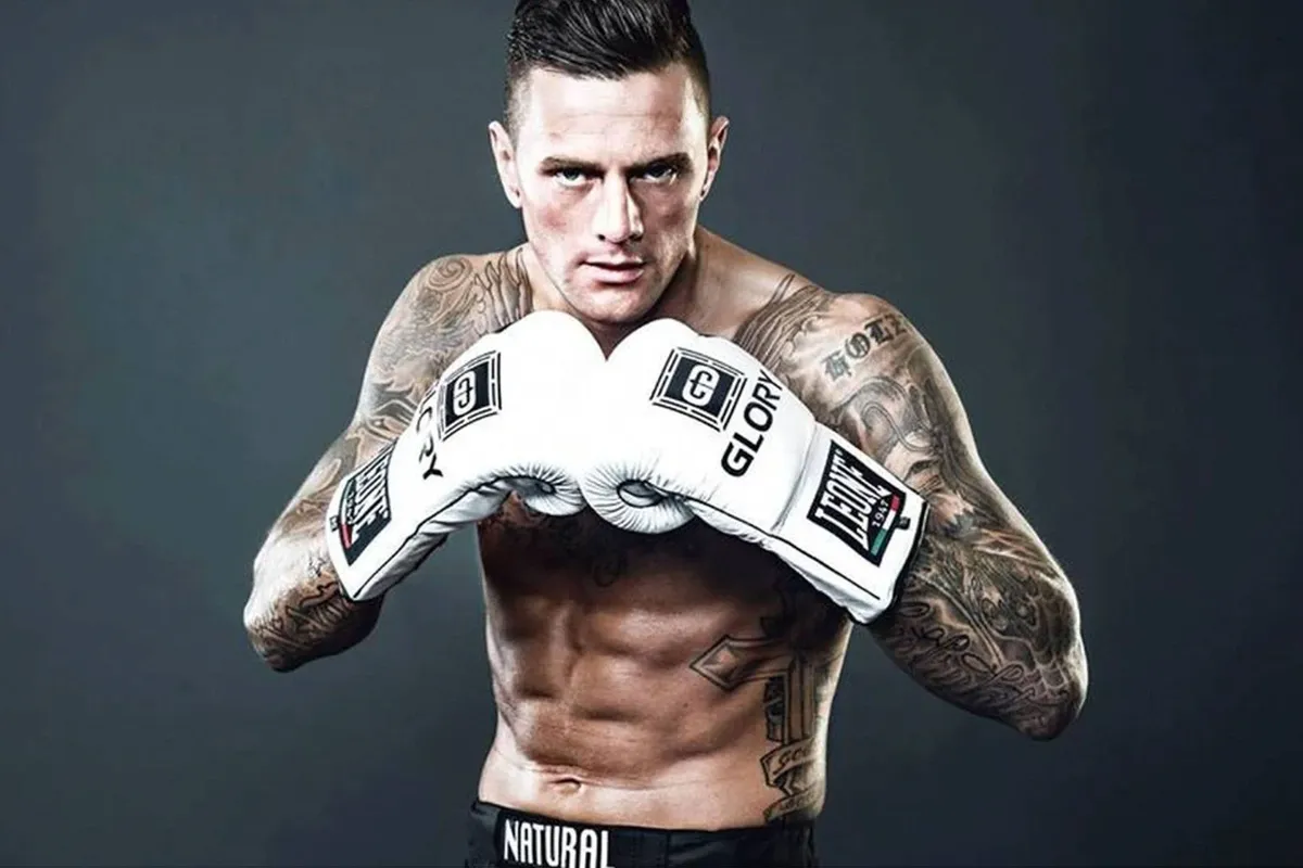 Nieky Holzken openhartig: 'GLORY heeft me zwaar genaaid'