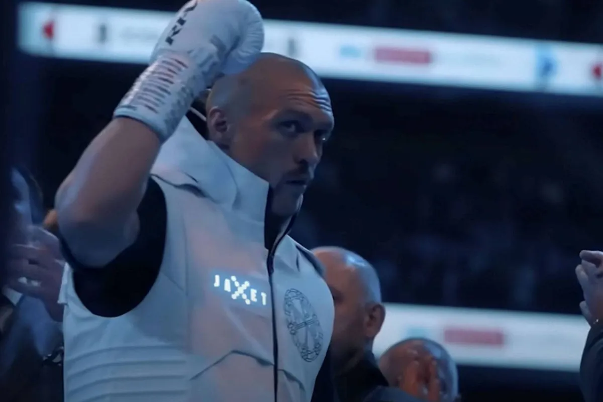 1 jaar geleden veranderde voor boksicoon Usyk alles - ‘Ik voel het nog steeds’