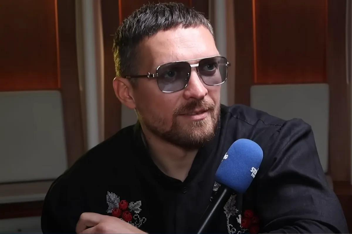 Bizar: Boksheld Usyk doet onthulling die niemand zag aankomen