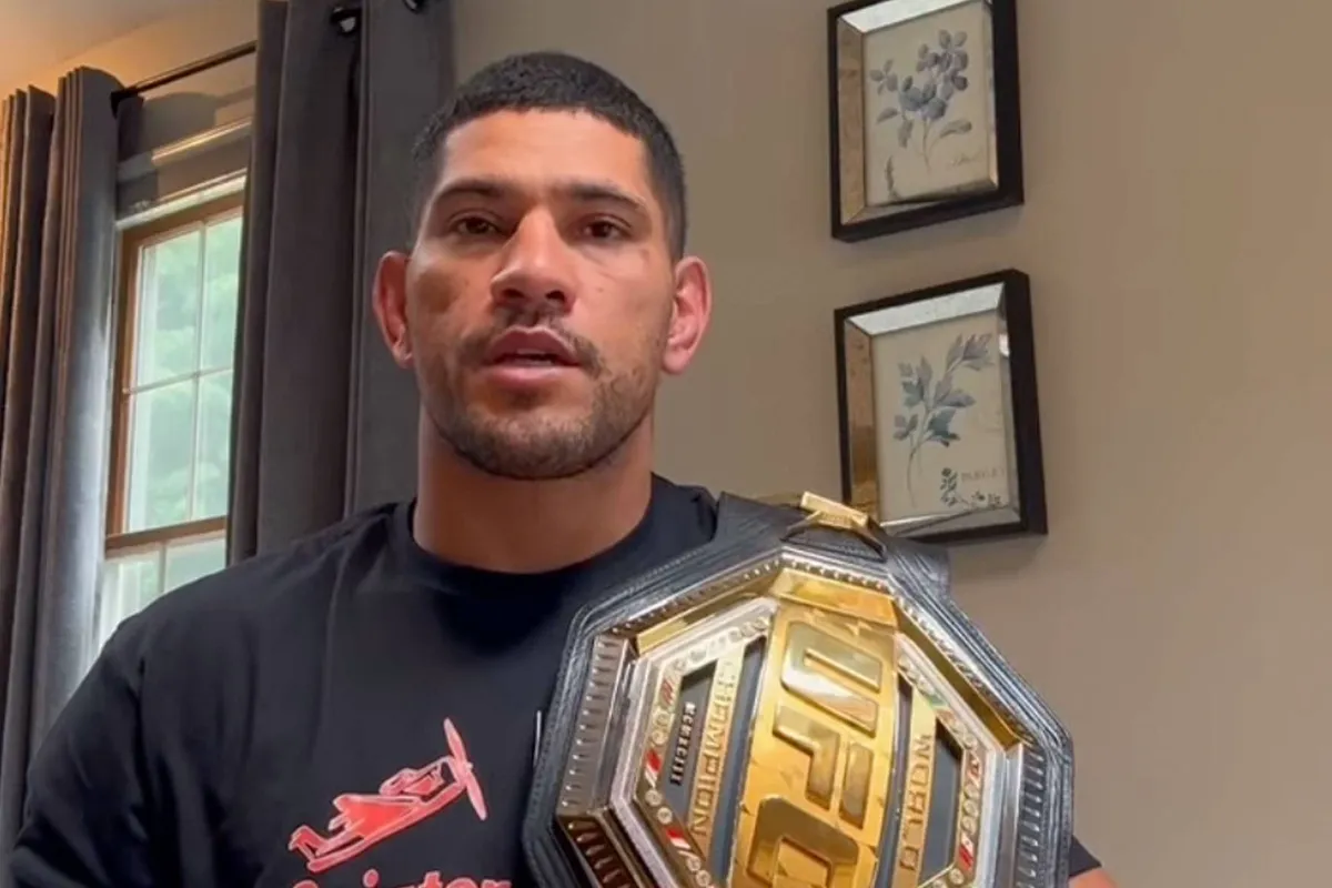 UFC ster Pereira reageert op afscheid geruchten - roept nog meer vragen op