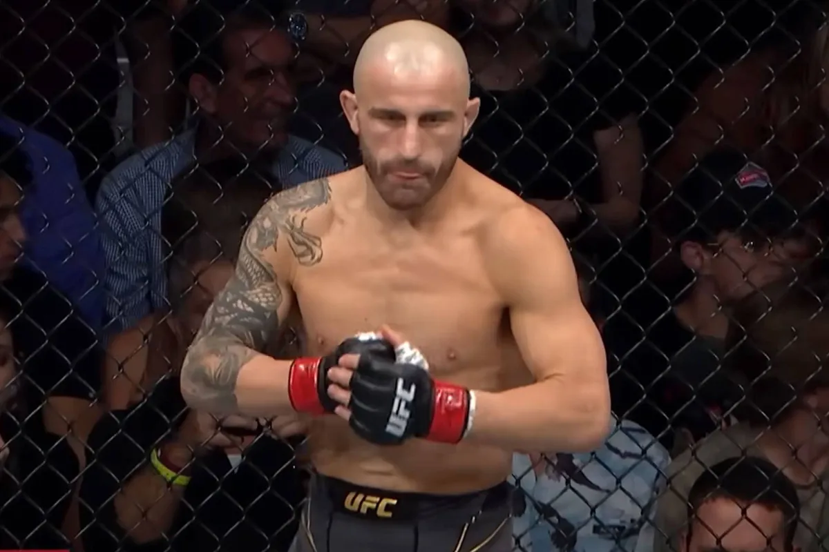UFC kampioen Volkanovski stelt gevecht uit: beslissing zet alles op z’n kop