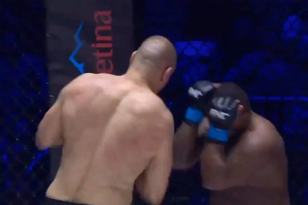 UFC Baas haalt explosieve knock-out machine binnen - zwaargewichten op scherp