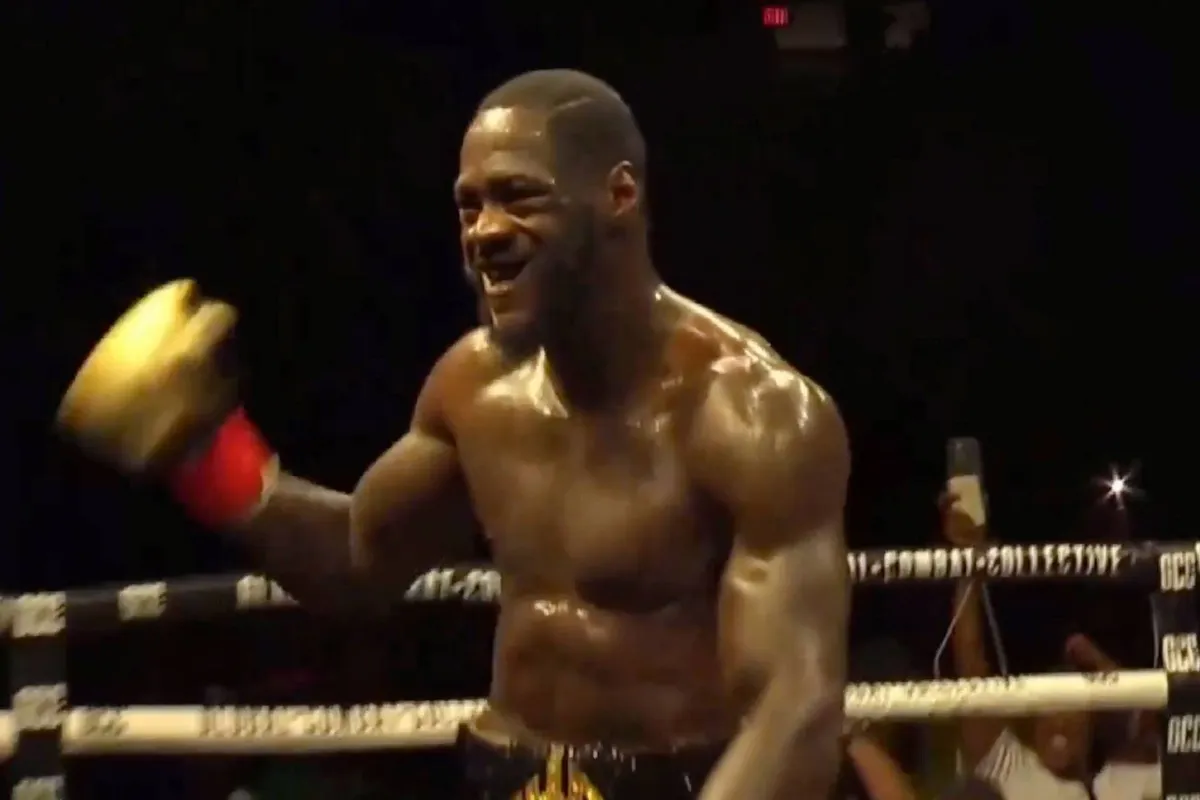 Wat een comeback! Deontay Wilder sloopt Herndon in 7 rondes - terug als vanouds