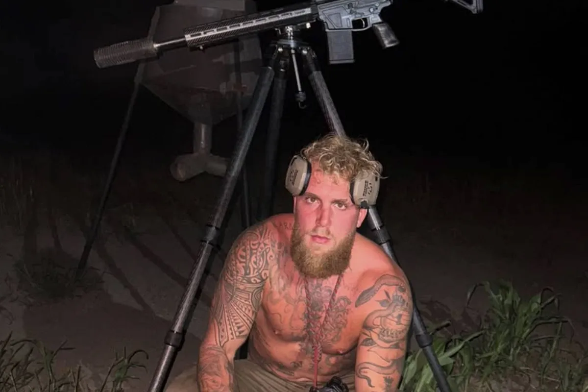 Jake Paul eindigt twee levens - kijk wat hij doodschoot