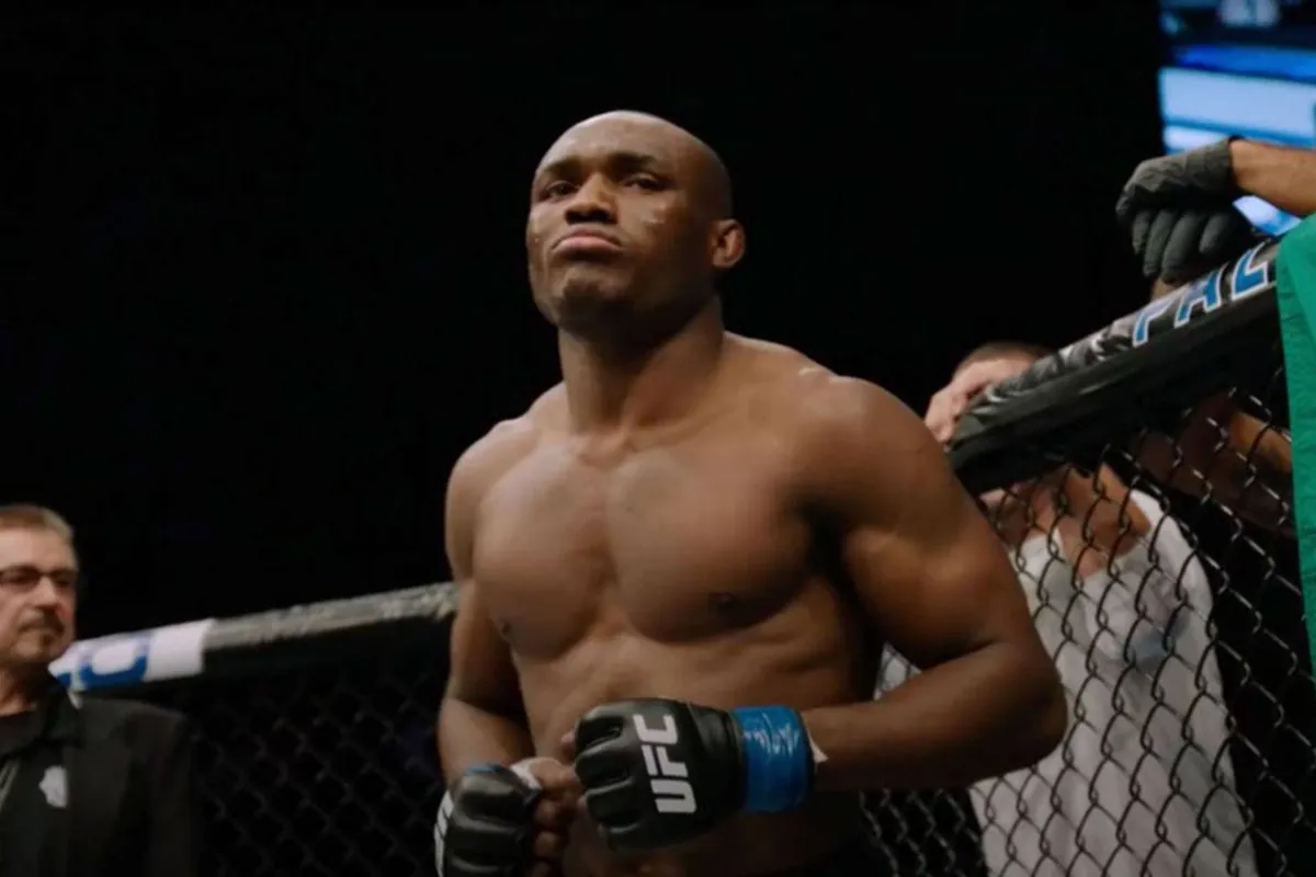 ‘Laatste kans’ – UFC ster Usman wil zijn carrière afsluiten met dit bizarre gevecht