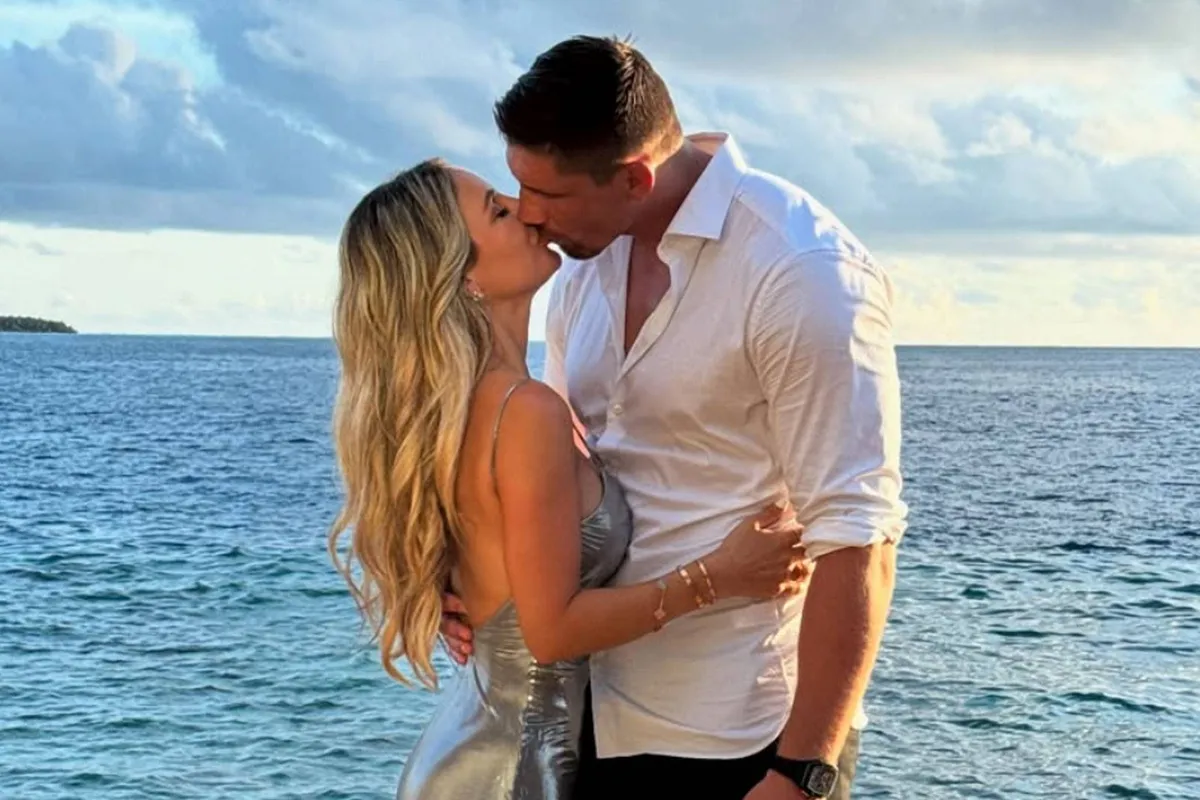 Rico Verhoeven zet vriendin Naomy in het zonnetje - reactie fans zegt alles!