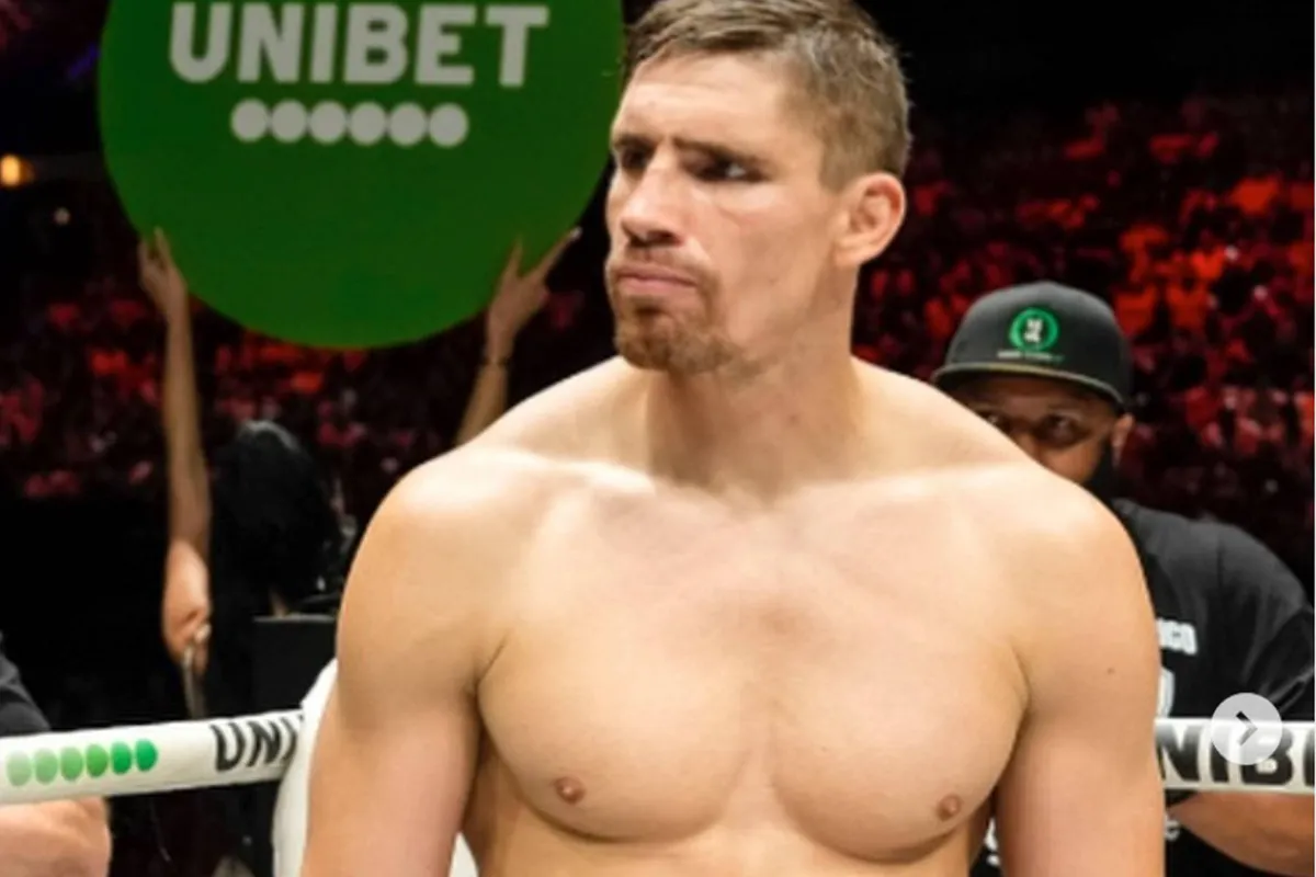 Foto Rico Verhoeven en UFC topman zet boel op scherp - overstap in de maak?