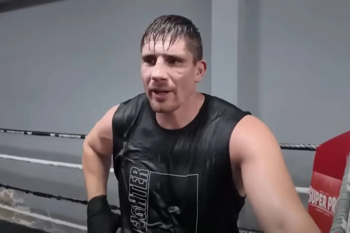 Tom Aspinall: ‘Als Rico MMA deed, was hij nu een wereldster’