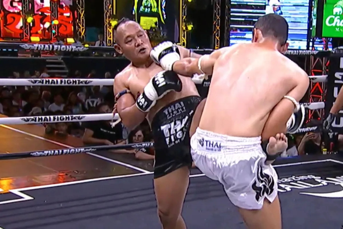 Legende Saenchai wint kickbokspartij 342 - pakt direct vliegtuig naar Nederland