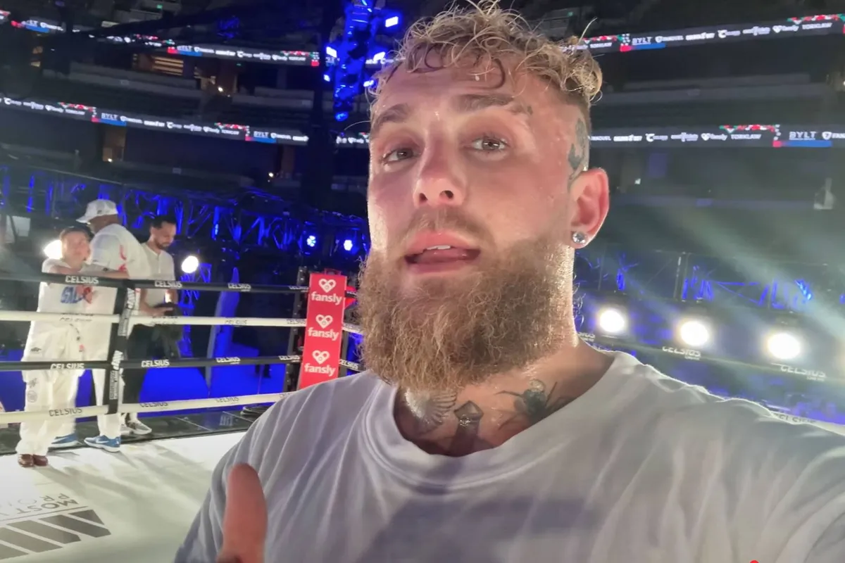 Jake Paul maakt rare sprong - eist gevecht met Moslim bokskampioen