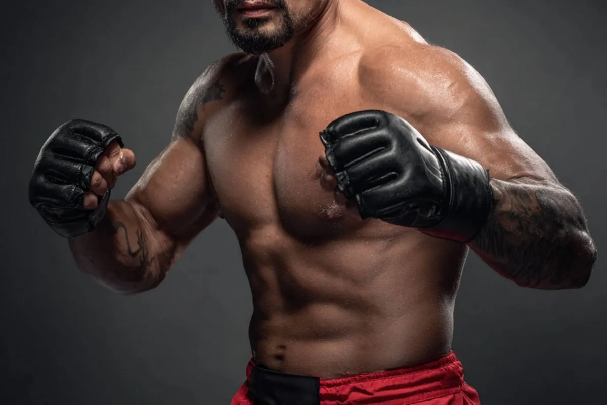 UFC vechter stort in: kan plots niet meer lopen - gevecht afgeblazen!