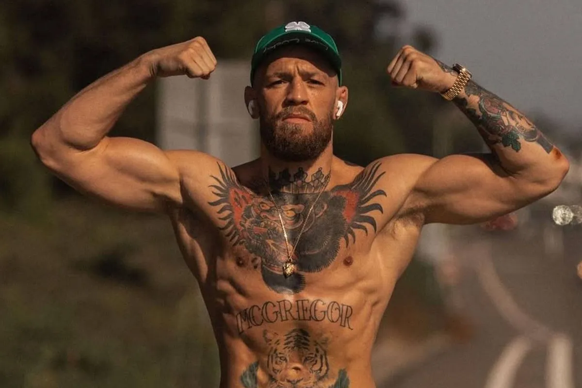 UFC icoon McGregor woest na harde kritiek van Glory en UFC sterren - dit is waarom!