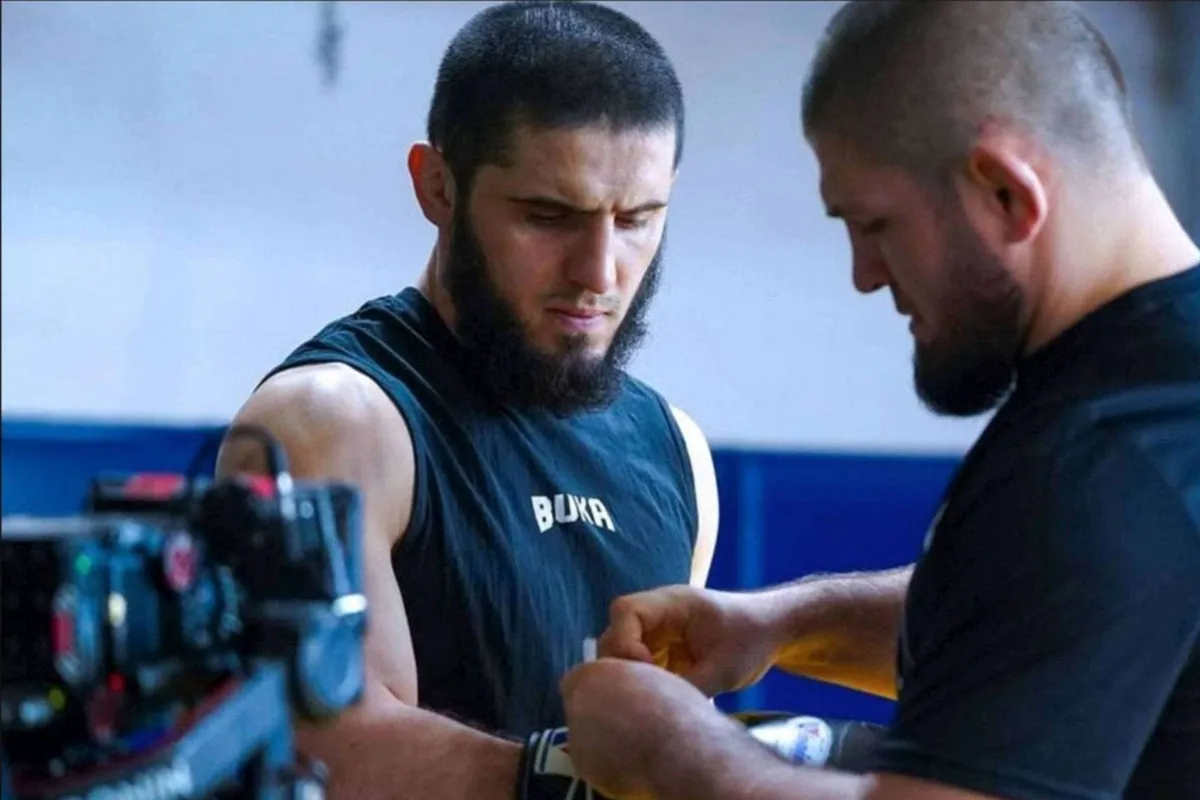 Khabib lekt Islam Makhachev's volgende UFC megagevecht - dit is wat we nu weten!