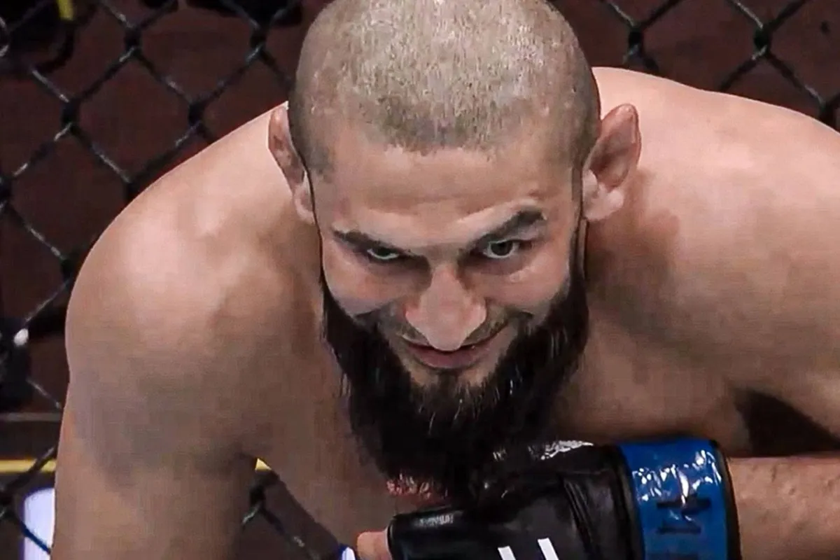 UFC's vechtmachine Khamzat Chimaev onverslaanbaar - is hij de nieuwe Khabib?