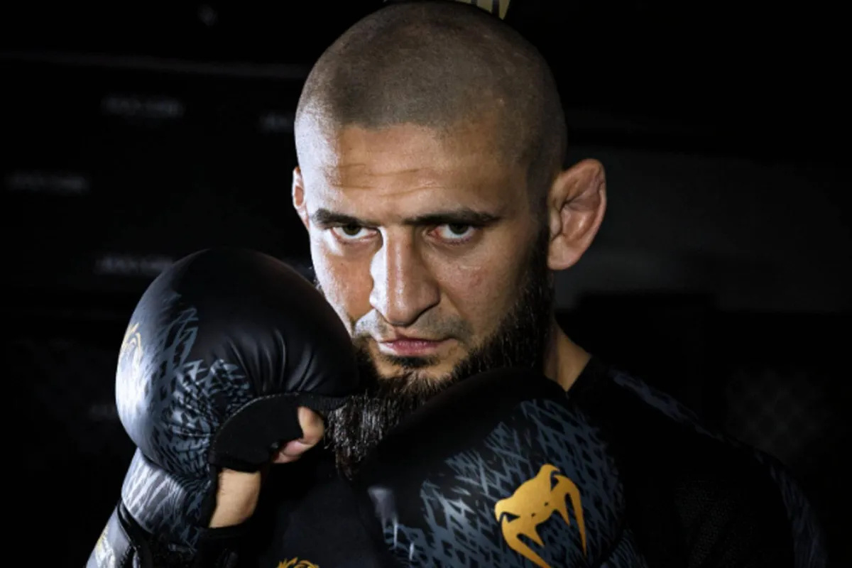 Khamzat Chimaev is onverslaanbaar volgens UFC icoon - dit is waarom!