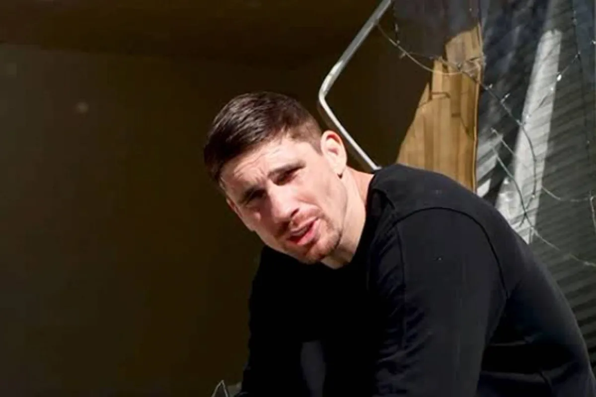 Betrapt? Rico Verhoeven onder huisarrest - Avondje stappen verpest!