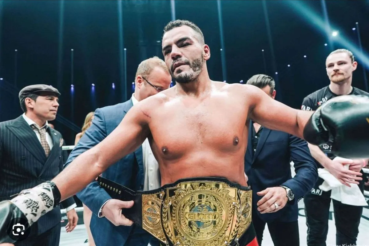 Khbabez krijgt nieuwe kans op Glory-titel na dopingrel - publiekstrekker als tegenstander