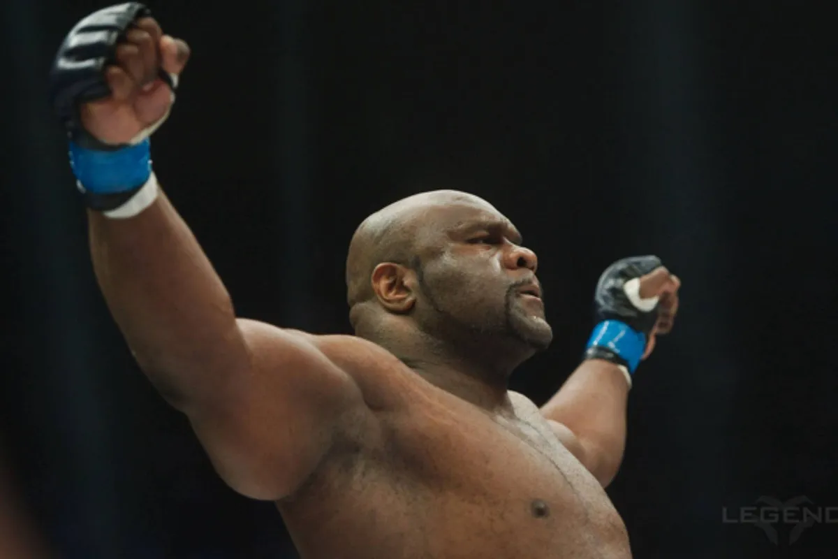 150 kilo vechtbeest Bob Sapp (51) keert terug - absurd gevecht in aantocht