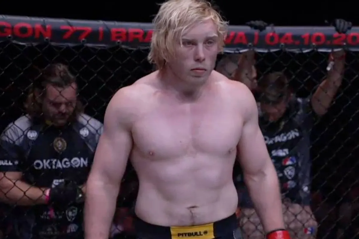 Duits MMA-Oermens Vosgröne sloopt rivaal in Frankfurt - fans flippen