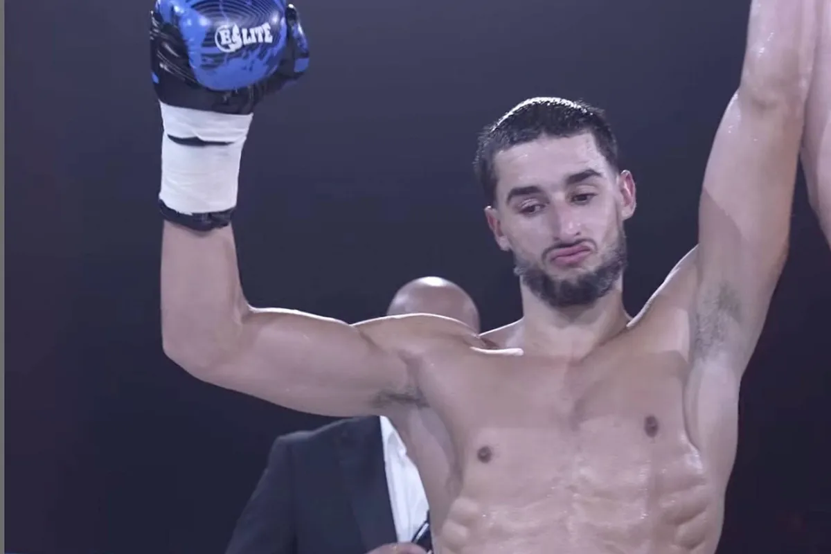 Keihard! Kickbokser Boutasaa boekt dominante zege bij IFP Genk (video)