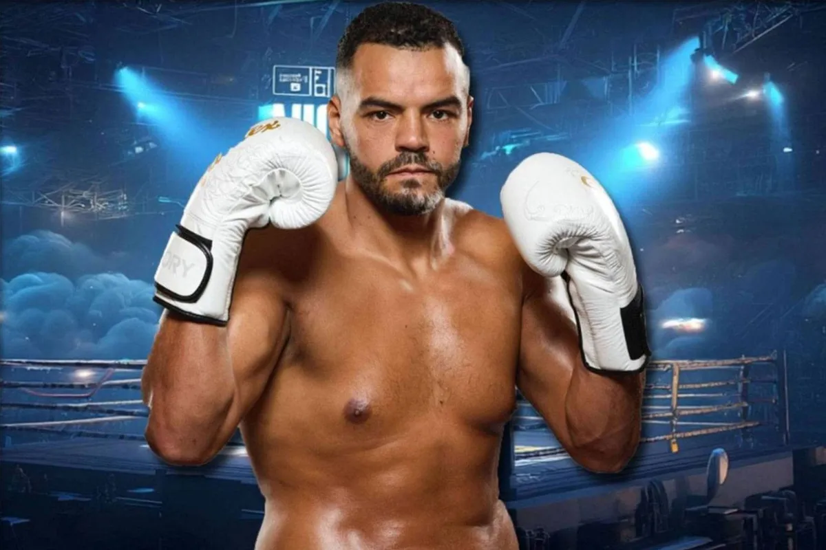 Glory ster Tarik Khbabez traint in isolatie - dit is waarom!