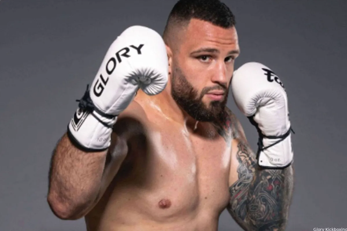 Glory Badboy Plazibat haalt uit met brute boodschap voor tegenstanders