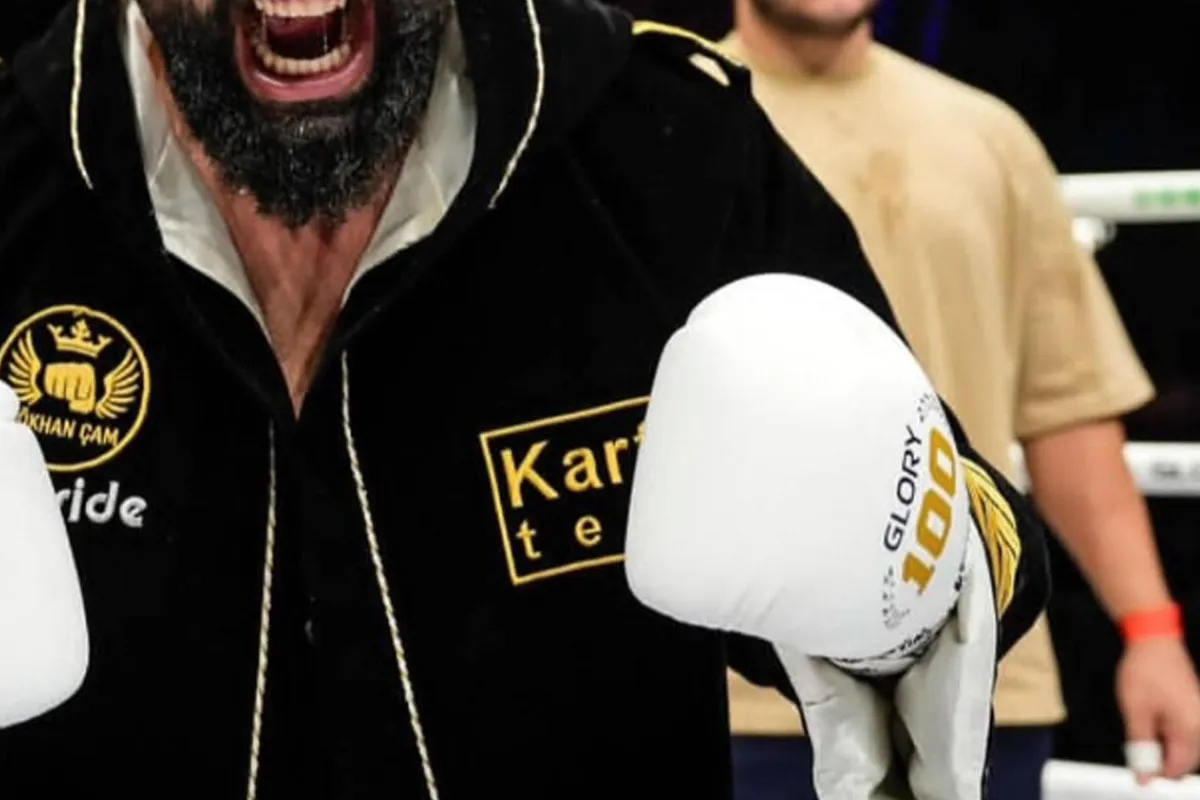 Vergeten Glory zwaargewicht klaar om te knallen – als ze hem laten