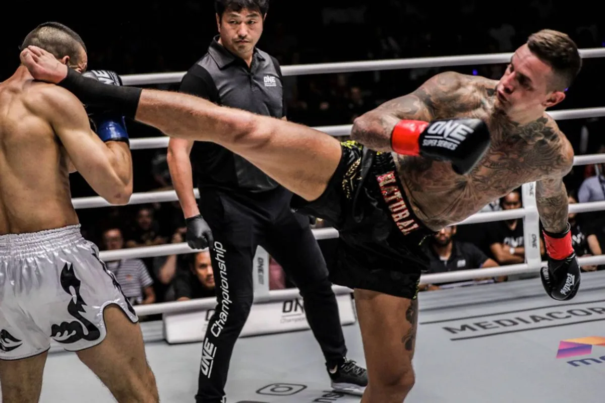 Nieky Holzken ziet einde als kickbokser - maar laat vuisten nog spreken