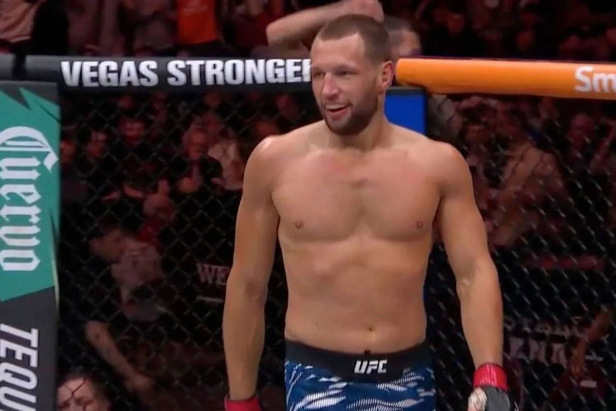 ZIEN! NL UFC-ster de Ridder groots onthaald in Canada: ‘Hij is hier al een held’