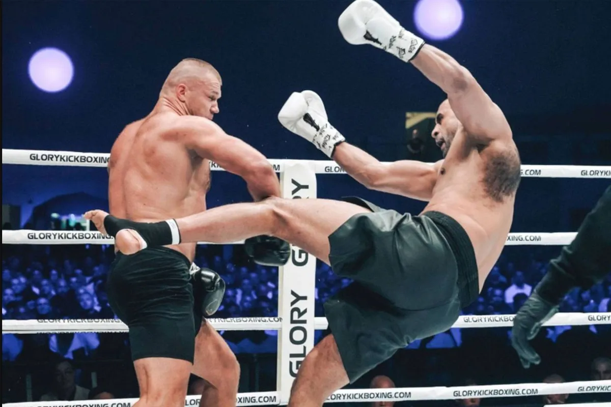 Vergeet Glory 104! Badr Hari-killer 'Uku' is terug - zorgt voor sensatie in boksring