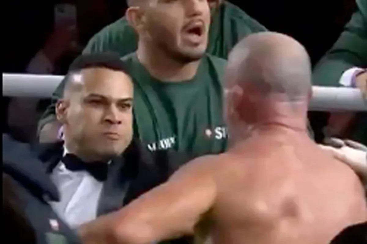 Vechtlegende Silva eist na aanval en schorsing van 180 dagen gerechtigheid