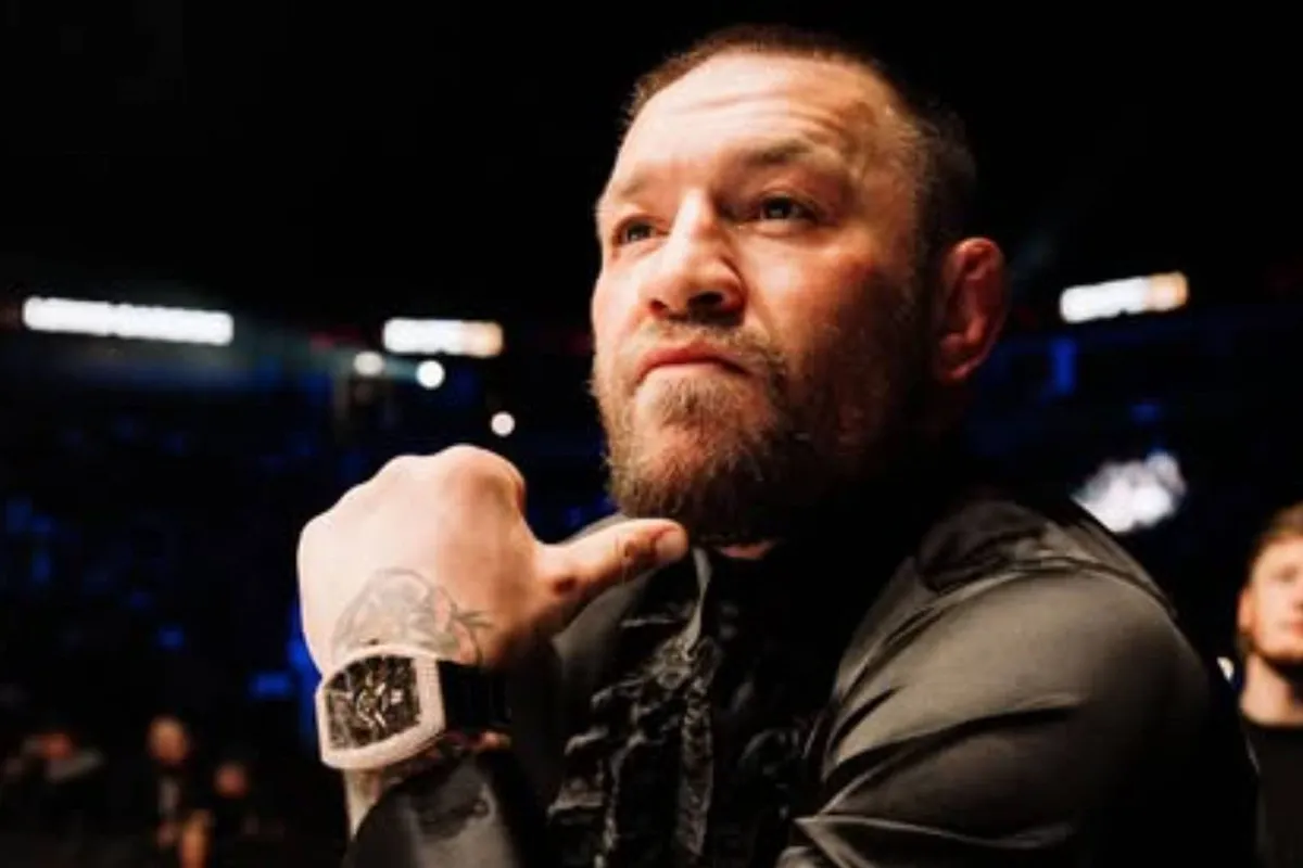 Fans in tranen: UFC-vechticoon McGregor verrast doodziek kind in Rome