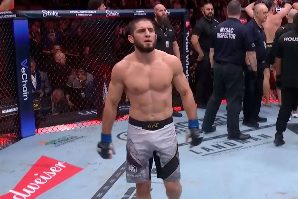 Aanfluiting! UFC-ster Islam Makhachev's grote avond eindigt in publieke vernedering