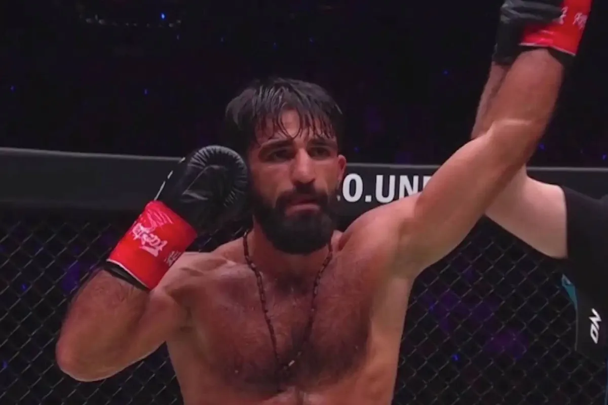 EX-Glory kampioen Grigorian eist titelkans op met ijzersterk optreden in Tokio