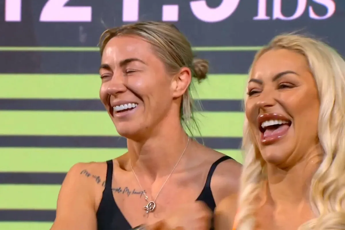 Lingerieblunder bij boksweging! Maakt face-off McCann vs Cotton ongemakkelijk