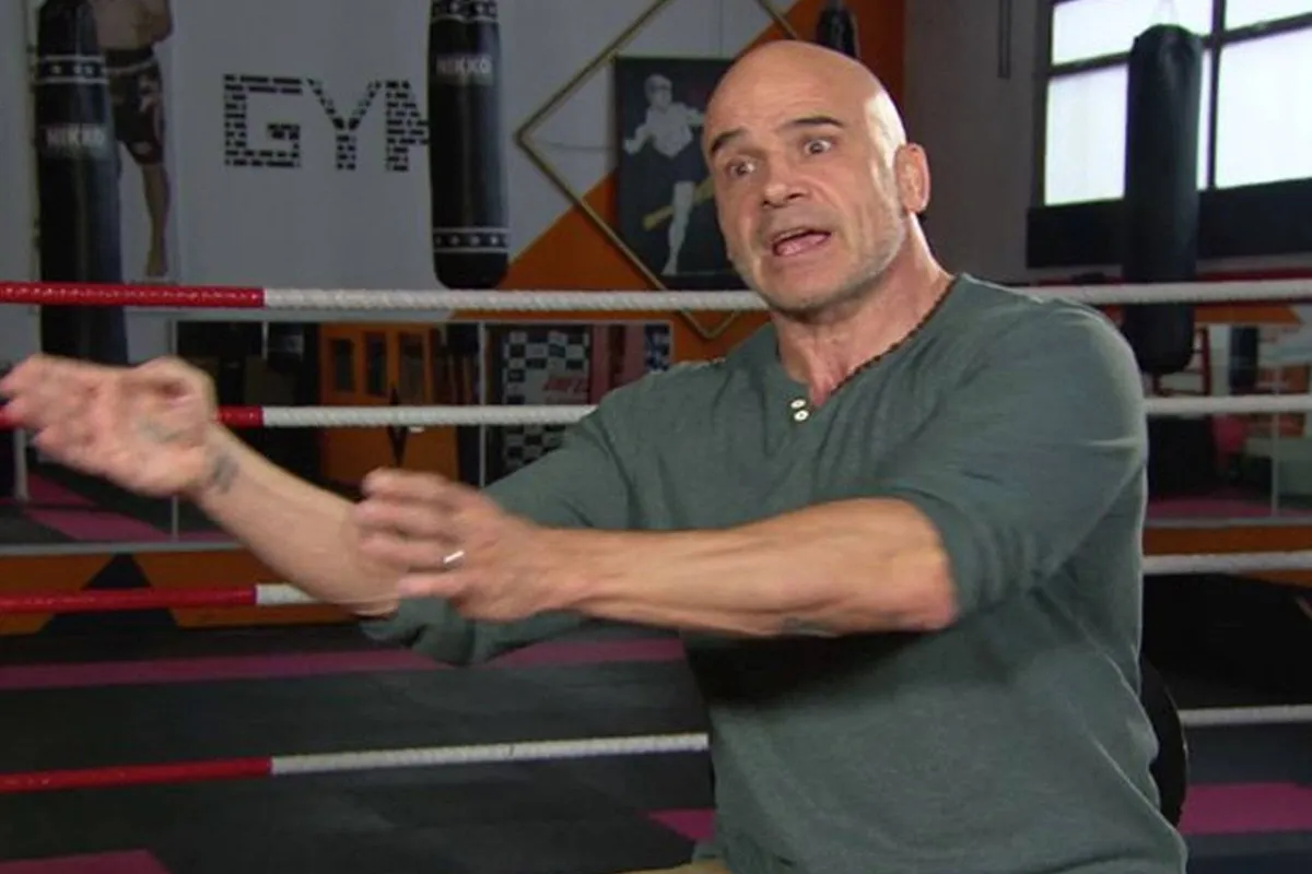 Vechter eist betaling – organisatie rond legende Bas Rutten in opspraak