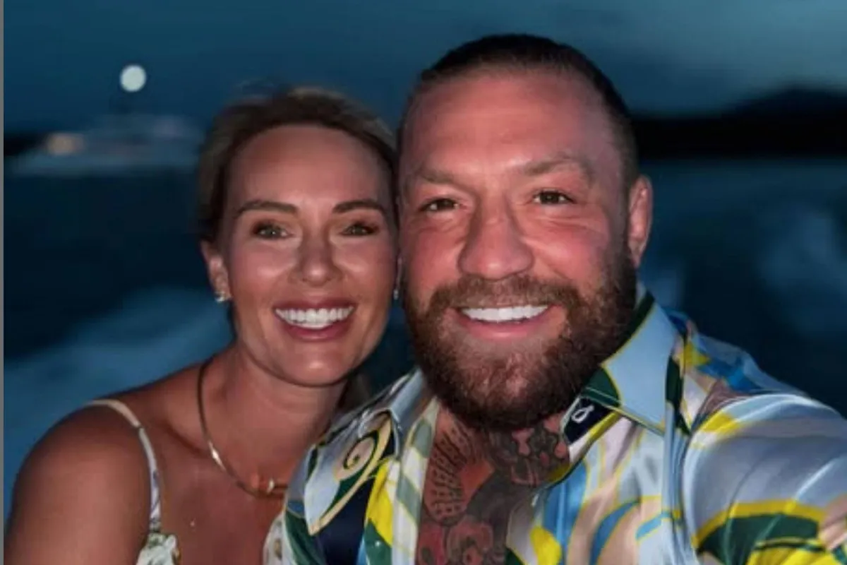 UFC-ster McGregor stiekem getrouwd – dit zijn de eerste beelden